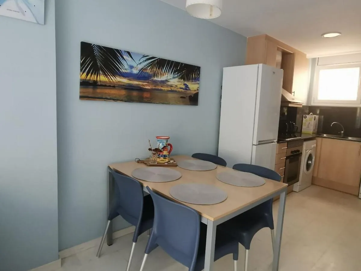S'Abanell Central Park Seafront Apartment ブラナス